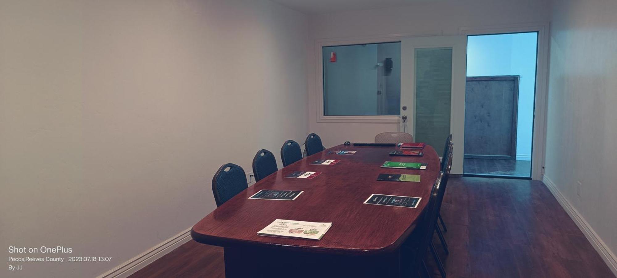 B&J Hotel And Apartments Pecos Luaran gambar