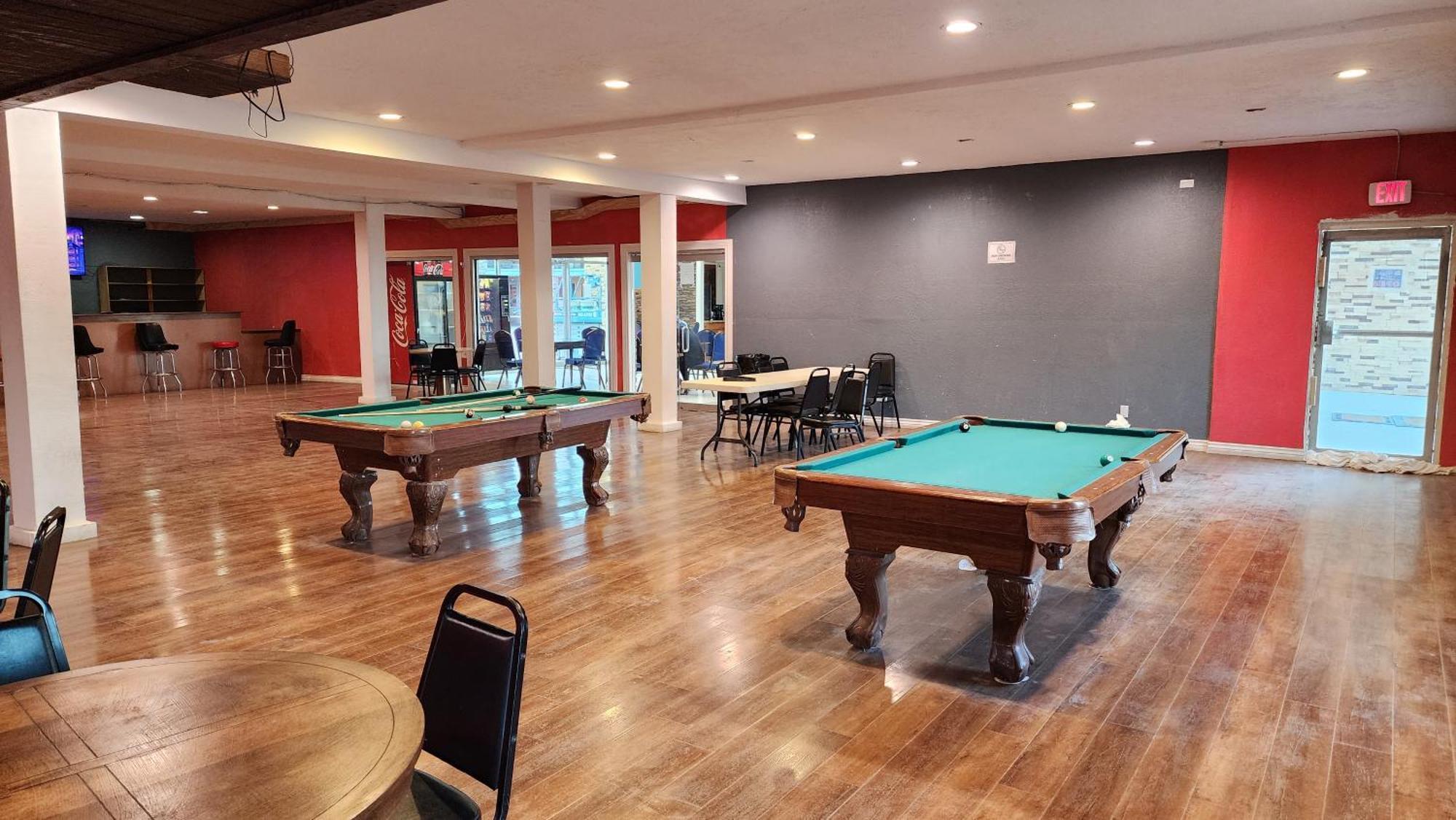 B&J Hotel And Apartments Pecos Luaran gambar